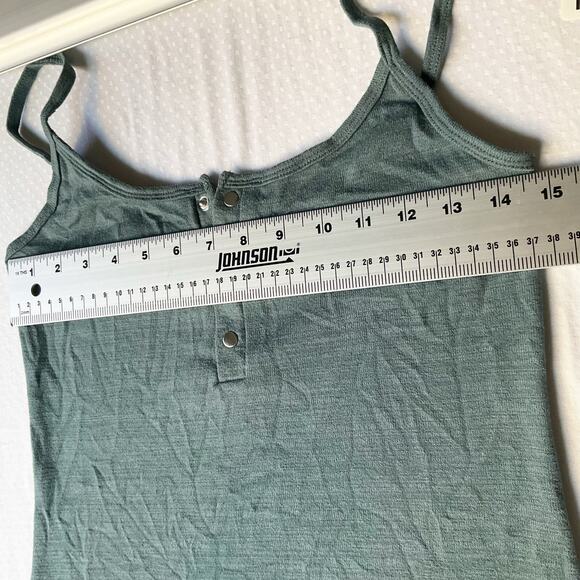 Mind Code Women’s Sleeveless Above Knee Length Dress Size L, Solid Green - Picture 3 of 7